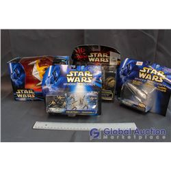 Lot of (4) Star Wars Episode I Toys