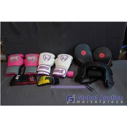 Lot of Boxing Gear - Gloves & Headgear