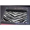 Image 3 : Katy Spade Purse