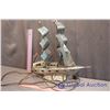 Image 2 : Decorative Metal Boat Lamp (Working)