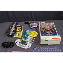 Lot of Vintage Pinball and Electric Handheld Games