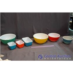 Lot of Vintage Assorted Pyrex Bowls & Refrigerator Dishes