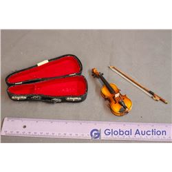 Salesman Sample Miniature Violin