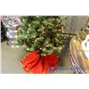 Image 3 : Light Up Artificial Christmas Tree 64"
