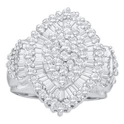 1.03 CTW Diamond Oval Cluster Ring 10KT White Gold - REF-59N9F