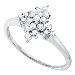 0.25 CTW Prong-set Diamond Oval Cluster Ring 10KT White Gold - REF-16H4M