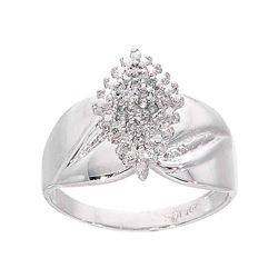 0.12 CTW Diamond Cluster Ring 10KT White Gold - REF-18N7F