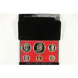 1977 US PROOF SET (WITH BOX)