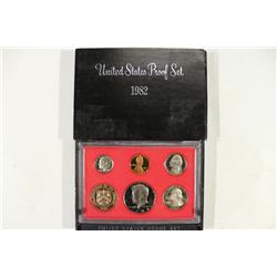 1982 US PROOF SET (WITH BOX)