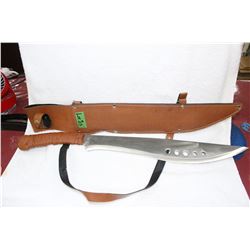 Large Knife w/Leather Handle & Sheath