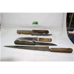 5 Vintage Wood Handle Knives