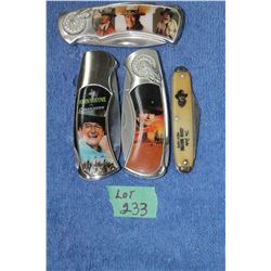 4 John Wayne Collector Knives