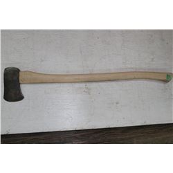 MacLeods Artisan Axe