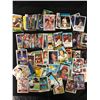 Image 1 : BASEBALL TRADING CARDS LOT