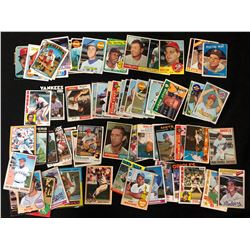 BASEBALL TRADING CARDS LOT