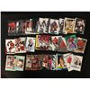 Image 1 : HOCKEY TRADING CARDS LOT