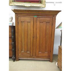 Primitive Pine Wardrobe - Circa 1810