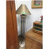 Image 1 : Floor Lamp with Metal Base