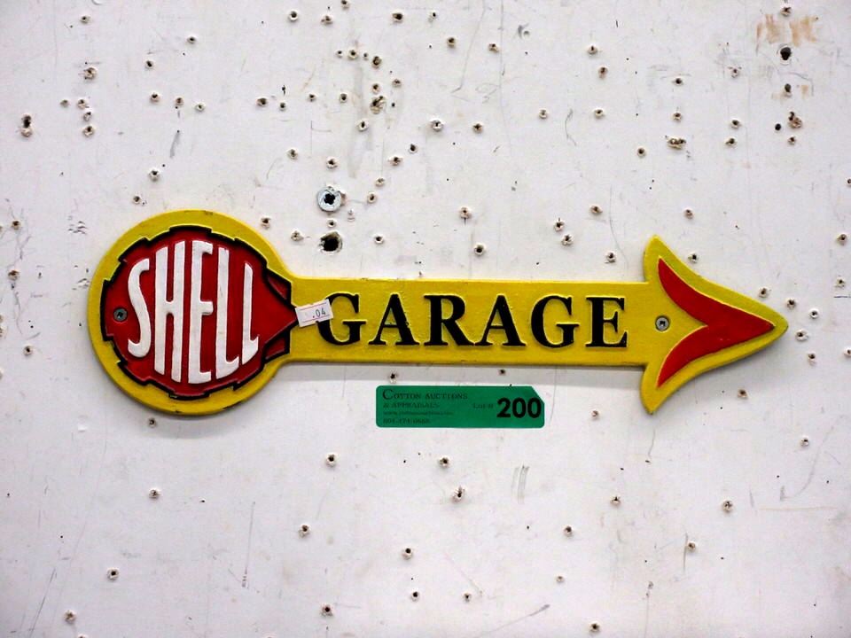 Cast Metal Shell Garage Arrow Sign