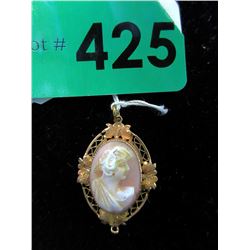 Vintage 10KT Gold Cameo Pendant