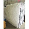 Image 1 : New King Size Kingsdown Mattress
