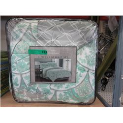 New King Size 8 Piece Bed in a Bag - Green