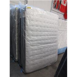New Queen Size Kingsdown Pillow Top Mattress