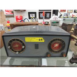 Vintage Philco Special Services Radio