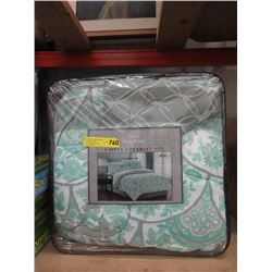 New King Size 8 Piece Bed in a Bag - Green