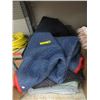 Image 1 : 5 Shipping Blankets