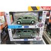 Image 1 : 2 New 1:24 Scale Die-Cast Model M2 Vehicles