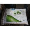 Image 1 : 2 New Standard Size Geo Blend Pillows