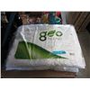 Image 1 : 2 New Standard Size Geo Blend Pillows