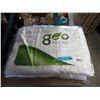 Image 1 : 2 New Standard Size Geo Blend Pillows