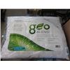 Image 1 : 2 New Standard Size Geo Blend Pillows