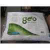 Image 1 : 2 New Standard Size Geo Blend Pillows