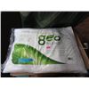 Image 1 : 2 New Standard Size Geo Blend Pillows