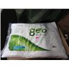 Image 1 : 2 New Standard Size Geo Blend Pillows