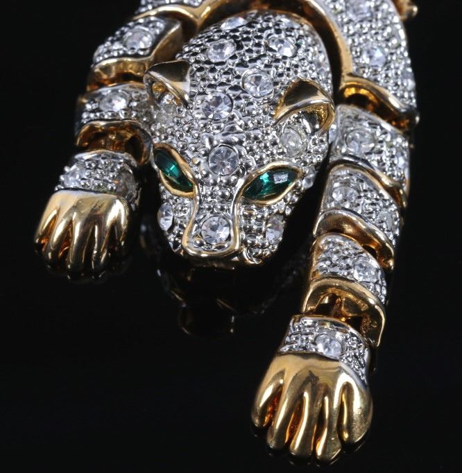 Articulating Leopard Costume Jewelry Bracelet