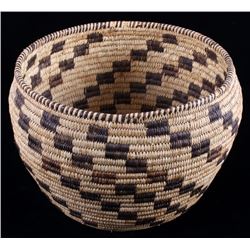 Southwestern Native American Hand Woven Basket