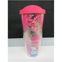 New Tervis Hot & Cold 24oz Tumbler made in USA / 24.99 tags
