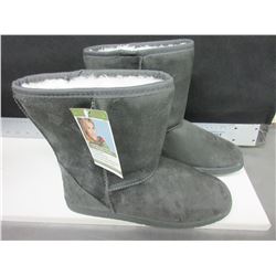 New Dawgs Gray Micro fiber Boots Women's size 10