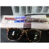 Image 3 : New Women's Beauty Bundle / Comb set - 2 pair Sunglasses and more