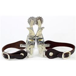 Single mounted nude lady spurs