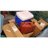Image 2 : PALLET OF ESTATE GOODS