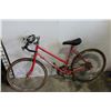 Image 1 : RED SUPER CYCLE ROAD BIKE