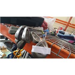 BUNDLE OF RIGHT HANDED GOLF CLUBS