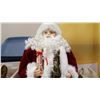 Image 2 : TOTE OF SANTA FIGURE AND CHRISTMAS DECOR