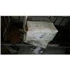 Image 1 : 2 CASES OF COIL NAILS AND IRON CHAIN