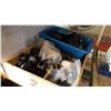 Image 2 : BOX OF CASTORS AND SMALL FAN
